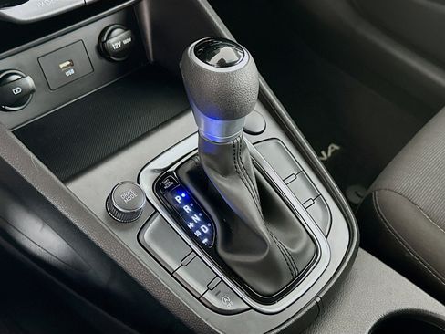 Used 2023 Hyundai Kona SEL image 24