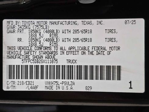 Certified 2025 Toyota Tundra TRD Pro AWD/4WD image 32