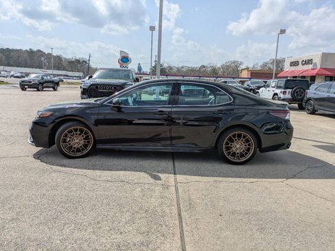 Certified 2023 Toyota Camry XSE image 4