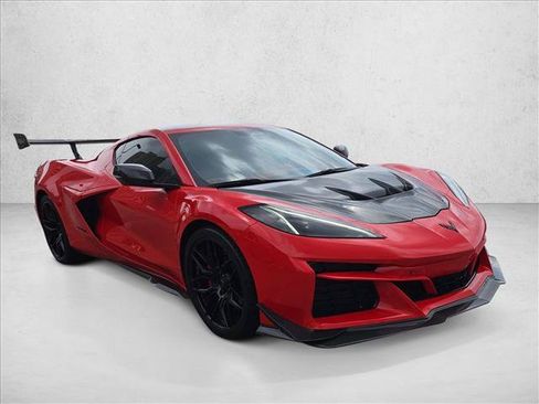 Used 2024 Chevrolet Corvette Z06 w/ Stealth Interior Trim Package RWD image 3