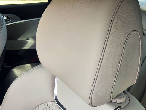 Used 2022 Genesis G70 2.0T w/ Prestige Package image 14