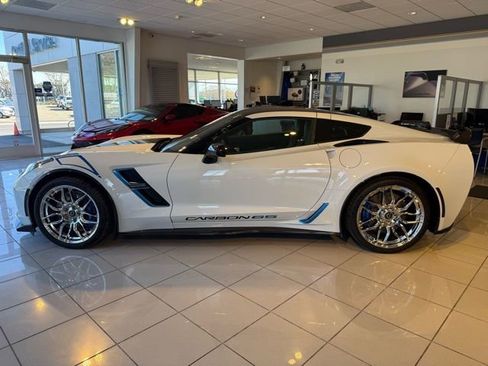 Used 2018 Chevrolet Corvette Grand Sport w/ Carbon 65 Edition image 6