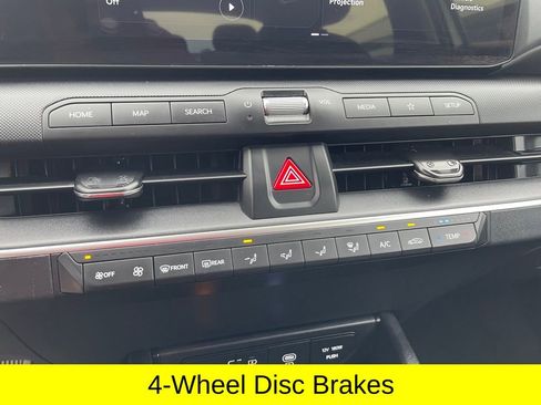 Used 2025 Kia K4 FWD image 28
