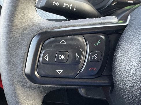 Certified 2025 Jeep Wrangler Willys image 23