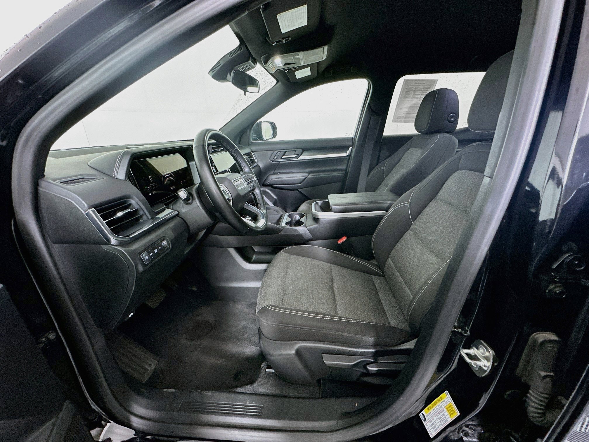 Used 2025 GMC Terrain Elevation FWD image 13