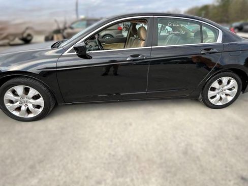 Used 2009 Honda Accord EX-L image 2