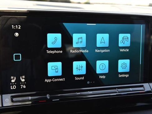 Certified 2025 Volkswagen Atlas Cross Sport SE FWD image 14