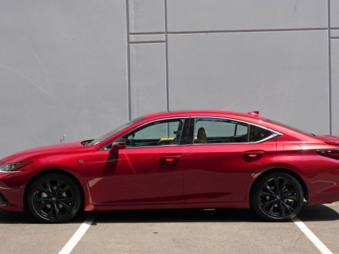 Used 2025 Lexus ES 300h F Sport FWD image 53