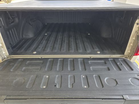 Certified 2018 Ford F150 Lariat w/ Equipment Group 502A Luxury RWD image 23