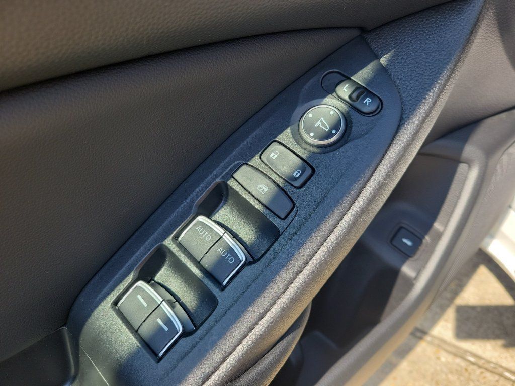 Used 2021 Honda Accord EX-L image 14