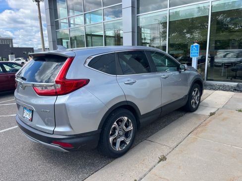 Used 2017 Honda CR-V EX-L image 9