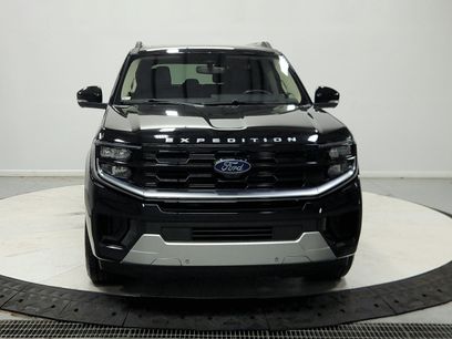 Used 2025 Ford Expedition Platinum