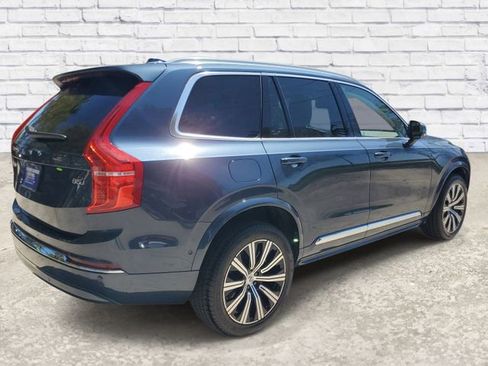 Used 2024 Volvo XC90 B5 Plus image 4