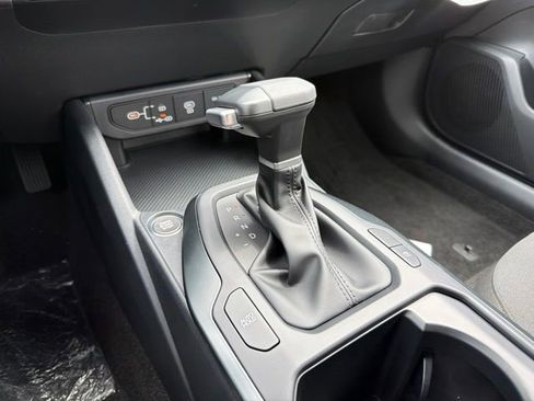 New 2026 Kia K4 FWD image 18