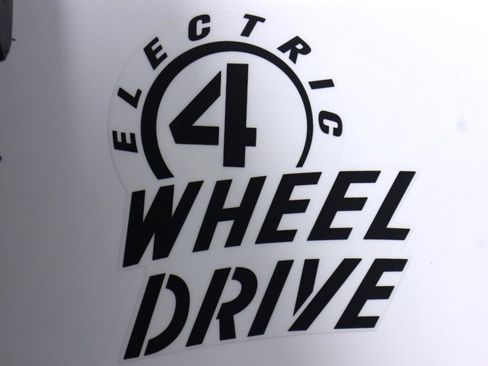Used 2023 Jeep Wrangler Unlimited AWD/4WD image 37