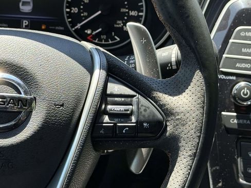 Used 2022 Nissan Maxima SR w/ Sport Mat Group FWD image 21