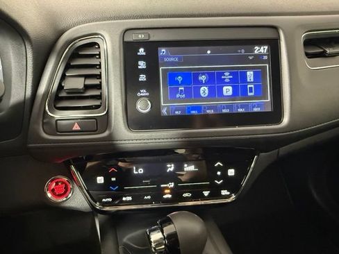 Used 2022 Honda HR-V EX image 21