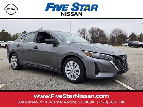 Used 2024 Nissan Sentra S image 1