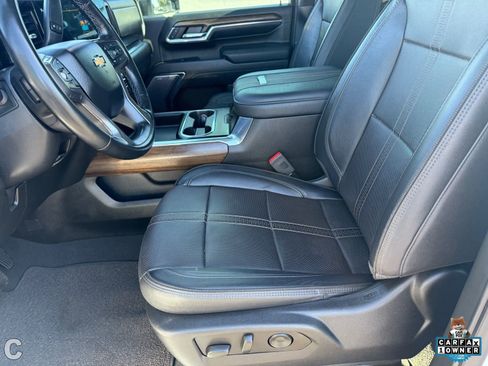 Used 2024 Chevrolet Silverado 2500 High Country w/ High Country Premium Package AWD/4WD image 18