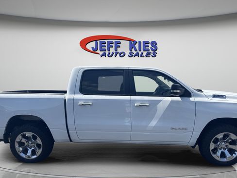Used 2019 RAM 1500 Big Horn AWD/4WD image 4