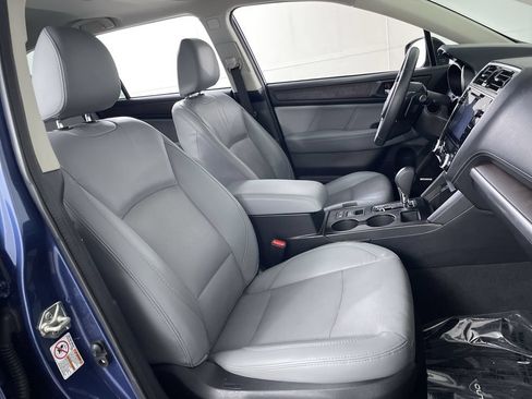Used 2019 Subaru Outback 2.5i Limited AWD/4WD image 24