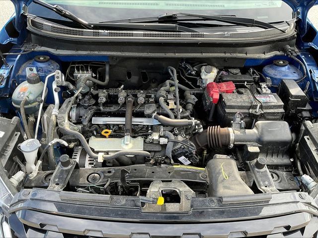 Certified 2025 Nissan Kicks Play S FWD image 30