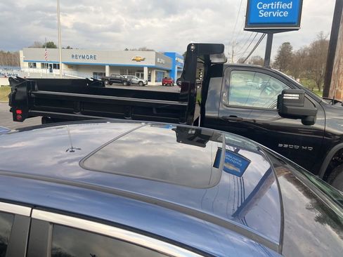 Used 2019 Subaru Legacy 3.6R Limited image 2