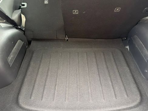 Used 2023 Kia Niro EX image 15