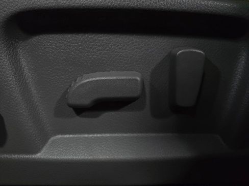 Used 2021 Nissan NV 3500 SL image 27