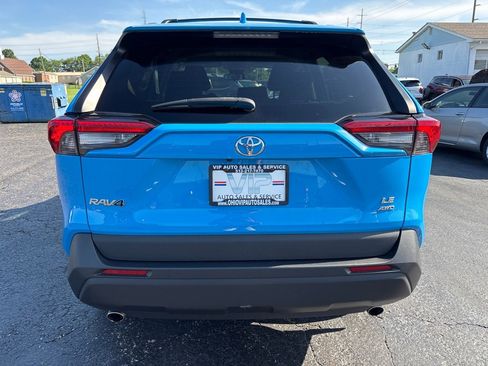 Used 2020 Toyota RAV4 LE w/ All Weather Liner Package AWD/4WD image 7