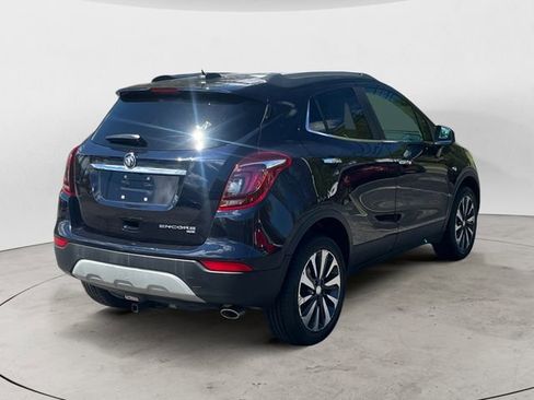 Used 2021 Buick Encore Preferred AWD/4WD image 5