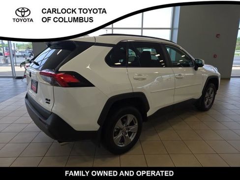 Used 2022 Toyota RAV4 XLE w/ Convenience Package image 7