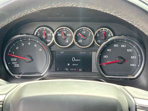Used 2024 Chevrolet Suburban LS w/ Driver Alert Package AWD/4WD image 21