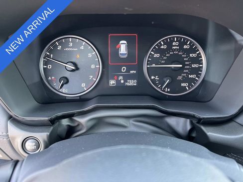 Used 2025 Subaru Outback Premium w/ Popular Package #1A AWD/4WD image 33