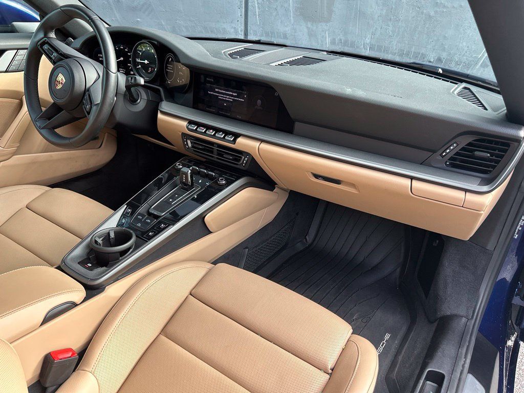 Certified 2024 Porsche 911 Carrera RWD image 21