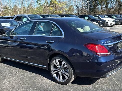 Used 2020 Mercedes-Benz C 300 4MATIC Sedan image 5