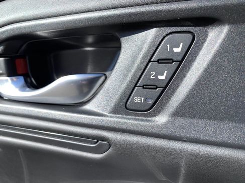 Used 2023 Honda Accord Touring image 13