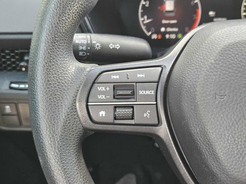 Used 2025 Honda CR-V LX image 26