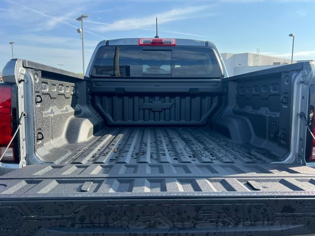 New 2026 Chevrolet Colorado ZR2 w/ Technology Package AWD/4WD image 8