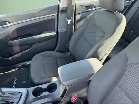 Used 2020 Hyundai Elantra SEL w/ Cargo Package (C1) image 8