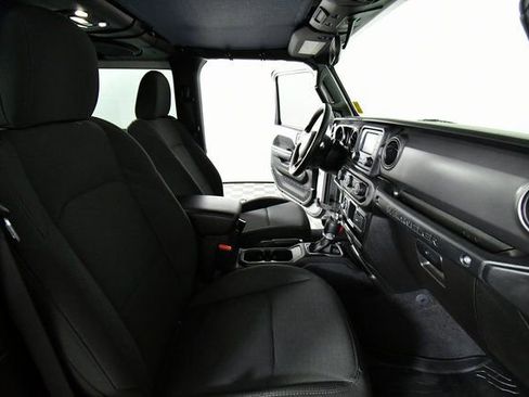 Used 2021 Jeep Wrangler Sport image 22