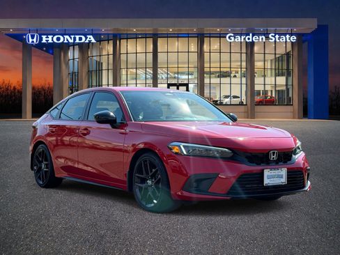 Certified 2024 Honda Civic Sport image 2