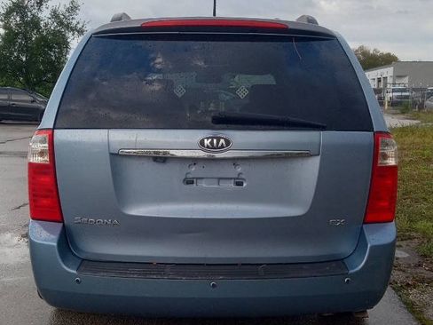 Used 2010 Kia Sedona EX w/ Luxury Pkg FWD image 7