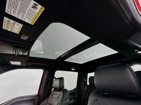 Certified 2018 Ford F150 Raptor w/ Equipment Group 802A Luxury image 23