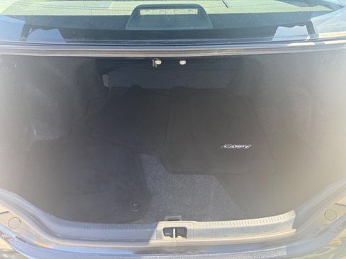 Used 2013 Toyota Camry LE image 22