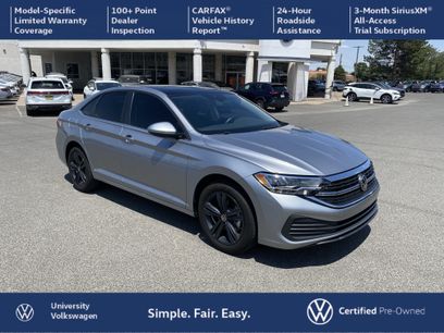 Used 2024 Volkswagen Jetta SE