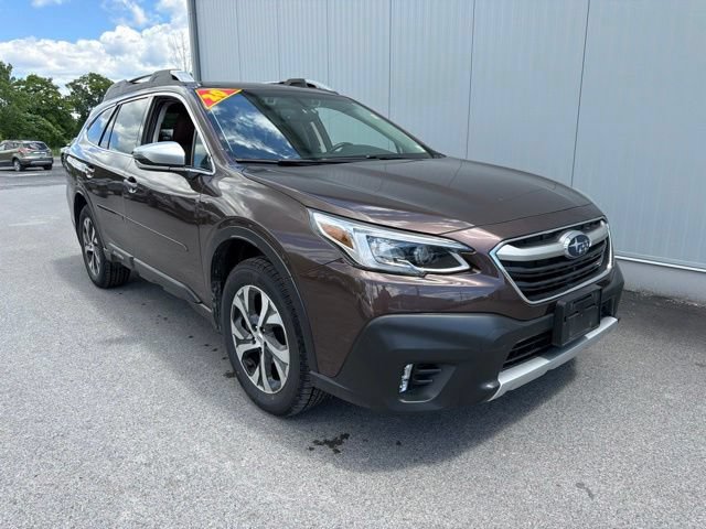 Used 2020 Subaru Outback Touring AWD/4WD image 1