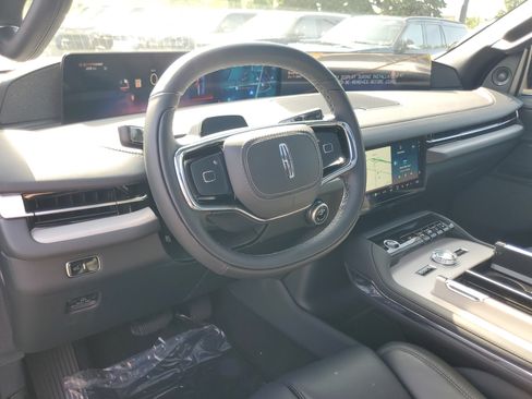 New 2027 Lincoln Navigator L Reserve w/ Jet Appearance Package AWD/4WD image 14
