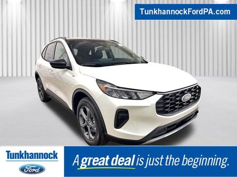 Used 2025 Ford Escape ST-Line w/ Tech Pack #1 image 1