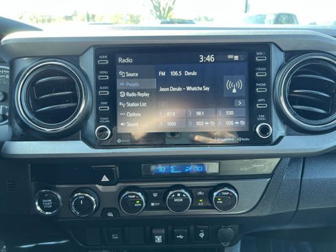 Used 2023 Toyota Tacoma TRD Off-Road image 18